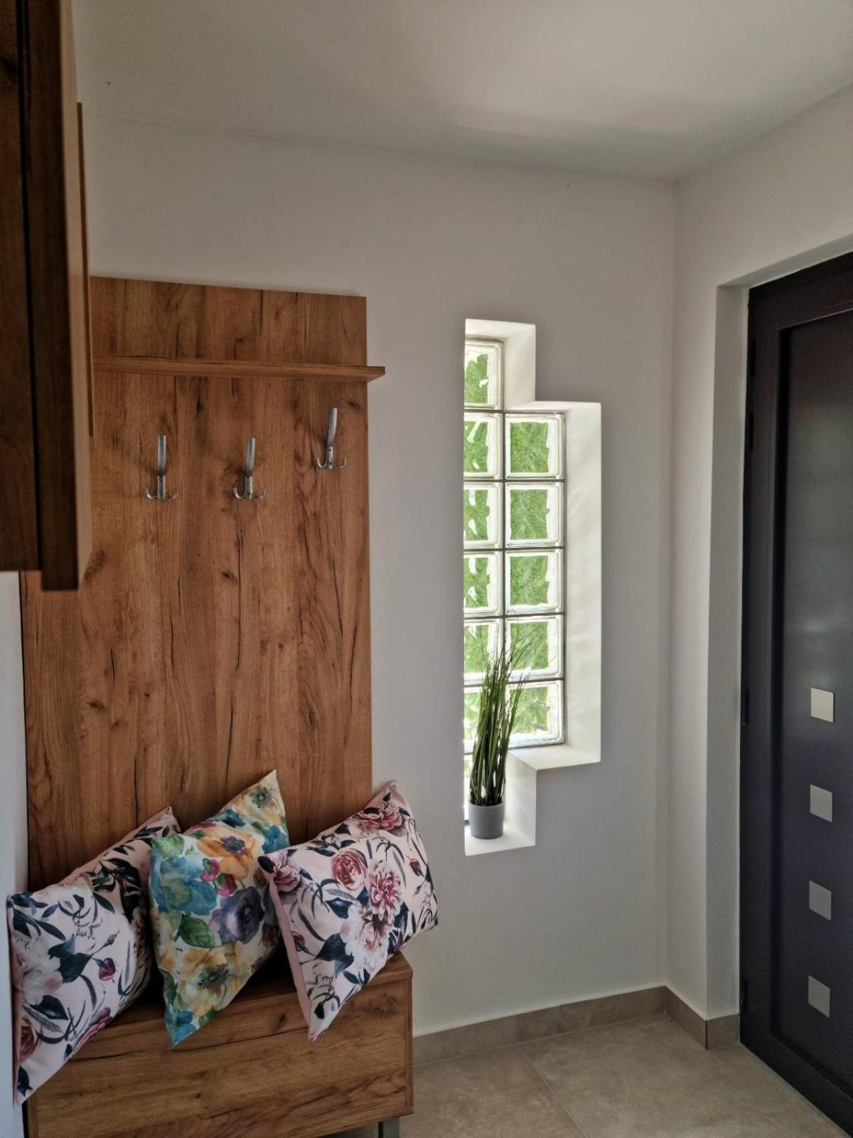 Apartmani Nika 1 Fiume Kültér fotó